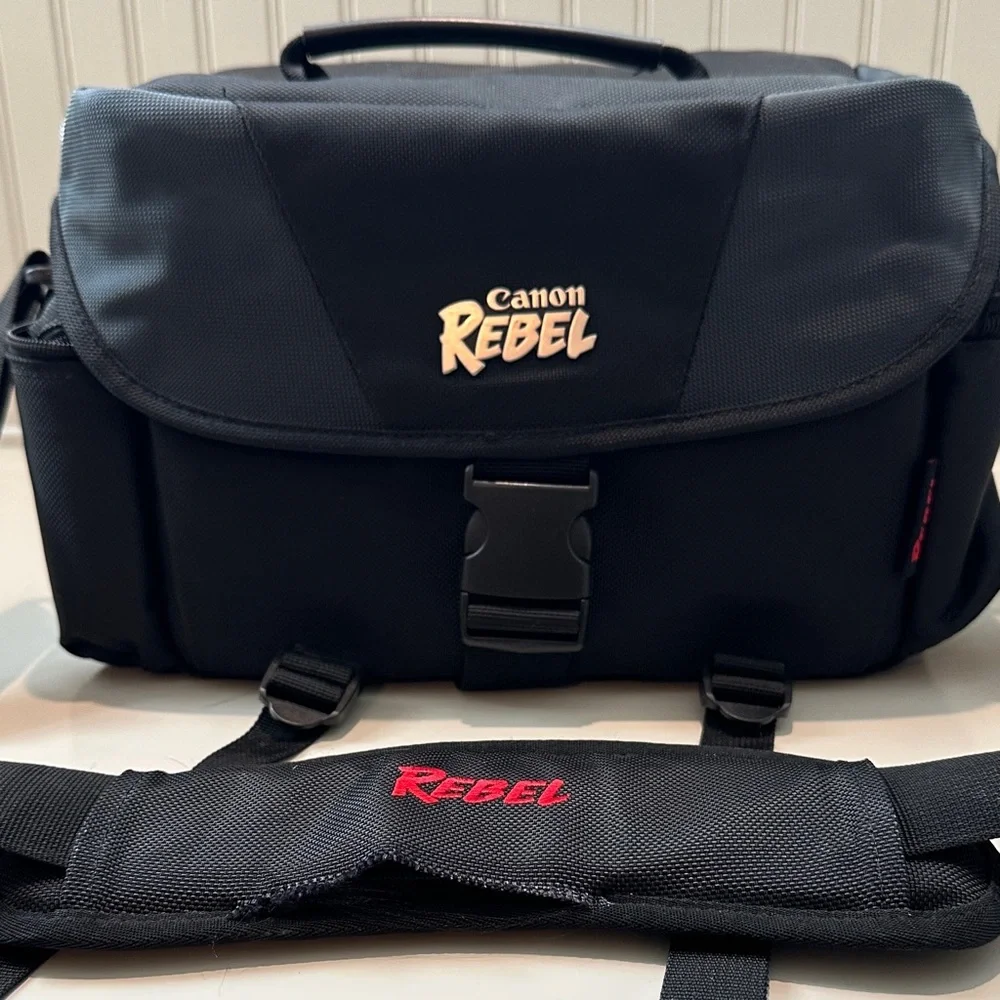 Canon Rebel Black Camera Bag